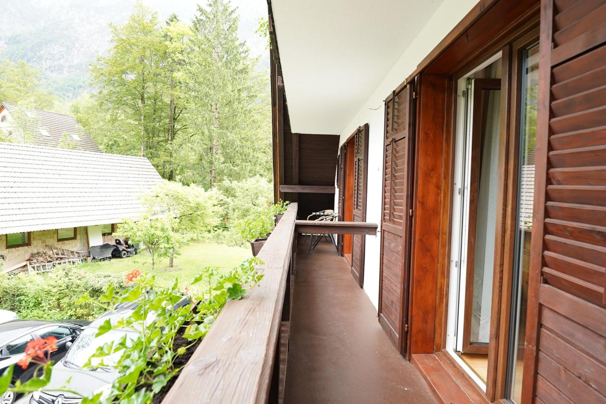 Sobe In Apartmaji Pri Ukcu Bohinj Exterior foto